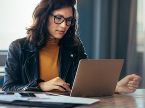 quS4BEr vs6dTY8t0Whw8hTGJ6wgg1jCtJzxxhS3PLOifsfO0dY-EXFOI4f8amUd